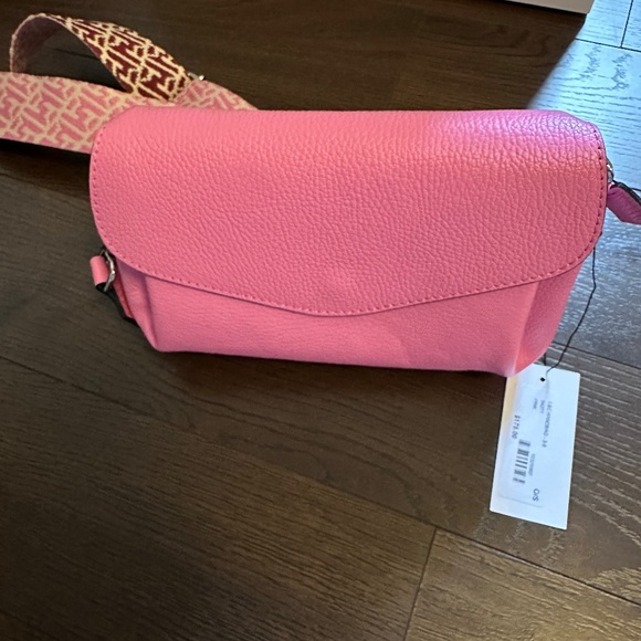 Crossbody leather bag - Picture 11 of 15